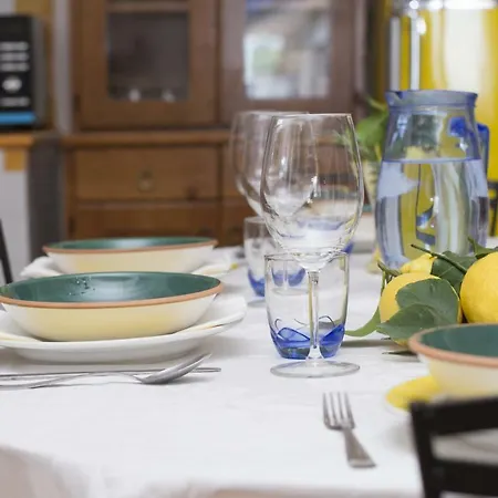 Panorama Host - Domus Amalfi Coast